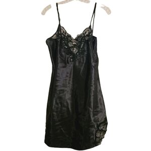 Delicates | Vintage Black Nylon Lace Chemise or Slip (Size Medium)